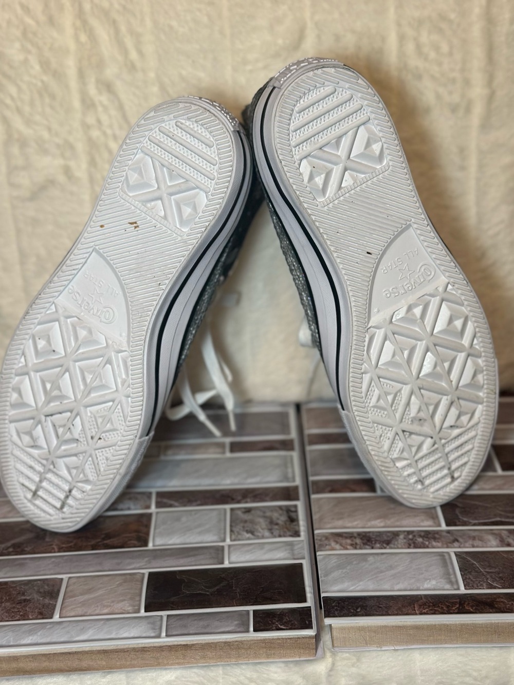 Rare Converse Chuck Taylor All Star High Mini Sequins Silver Hi Tops 8 - Picture 9 of 13